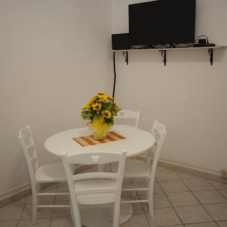 Casa Dea Apartment Livorno Exterior photo